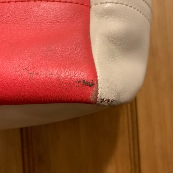 Coach purse - Picture 6 of 6